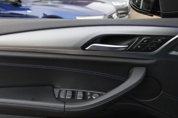 Voertuigafbeelding 32