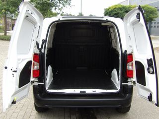 Voertuigafbeelding 13