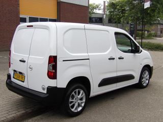 Voertuigafbeelding 4