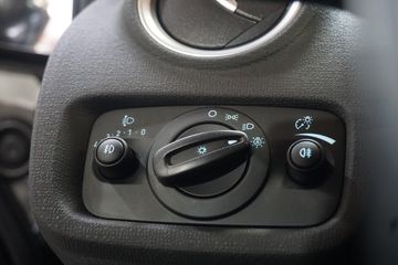 Voertuigafbeelding 13