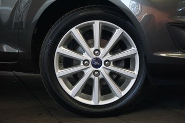 Voertuigafbeelding 36