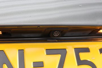 Voertuigafbeelding 9