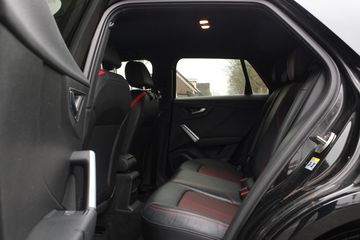 Voertuigafbeelding 7