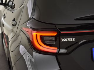 Voertuigafbeelding 12