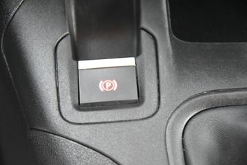 Voertuigafbeelding 11