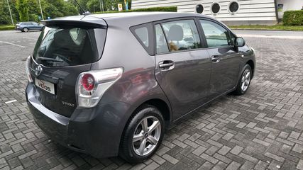 Voertuigafbeelding 3