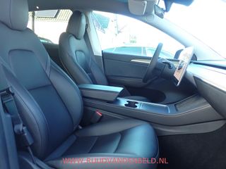 Voertuigafbeelding 35