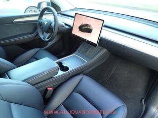 Voertuigafbeelding 36