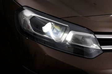 Voertuigafbeelding 16