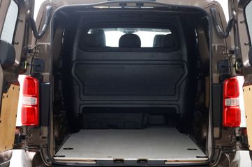 Voertuigafbeelding 5