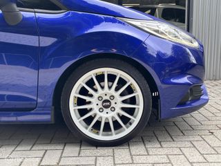 Voertuigafbeelding 18