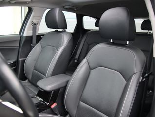 Voertuigafbeelding 4