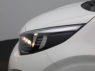 Voertuigafbeelding 12