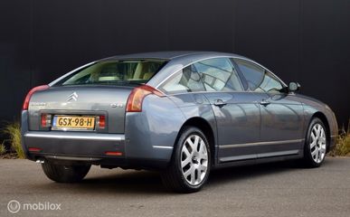 Voertuigafbeelding 3