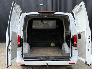 Voertuigafbeelding 21