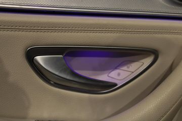 Voertuigafbeelding 61