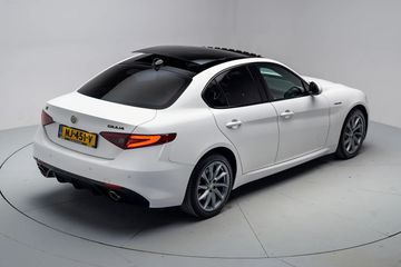 Voertuigafbeelding 16