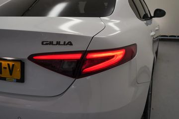 Voertuigafbeelding 39