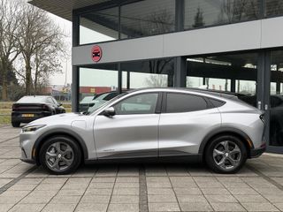 Voertuigafbeelding 3