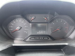 Voertuigafbeelding 11