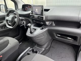 Voertuigafbeelding 12