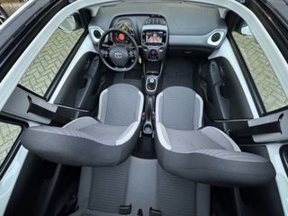 Voertuigafbeelding 8