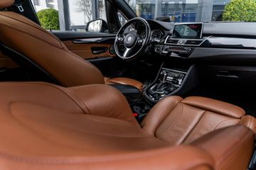 Voertuigafbeelding 19