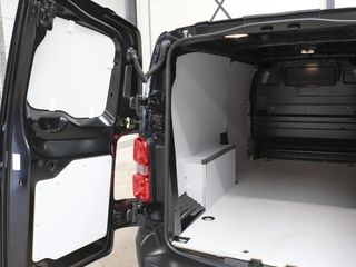 Voertuigafbeelding 28