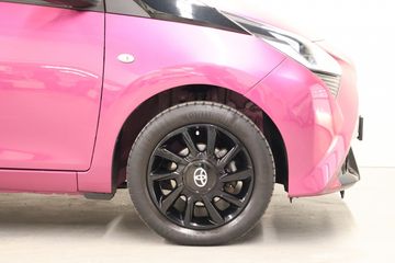 Voertuigafbeelding 9