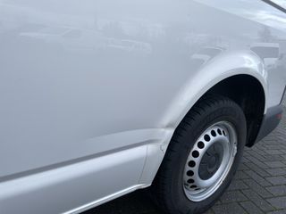 Voertuigafbeelding 12