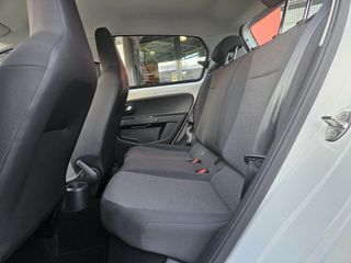 Voertuigafbeelding 8