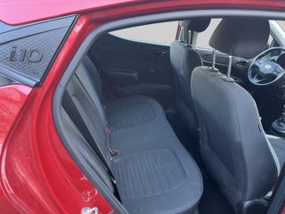 Voertuigafbeelding 13