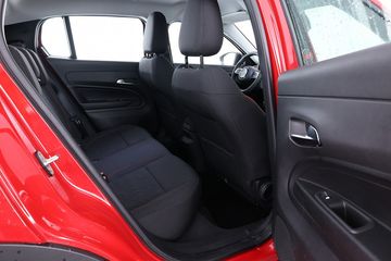 Voertuigafbeelding 6