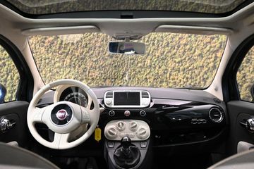 Voertuigafbeelding 12