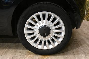 Voertuigafbeelding 14