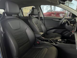 Voertuigafbeelding 7