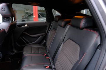 Voertuigafbeelding 26