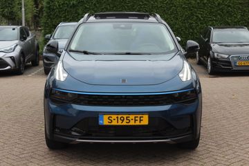 Voertuigafbeelding 7