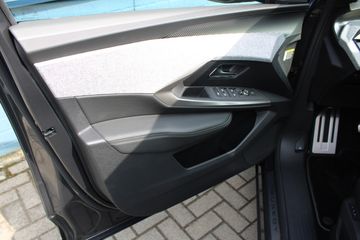 Voertuigafbeelding 30