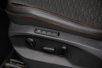 Voertuigafbeelding 11