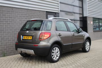 Voertuigafbeelding 4