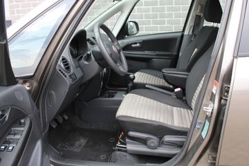 Voertuigafbeelding 7