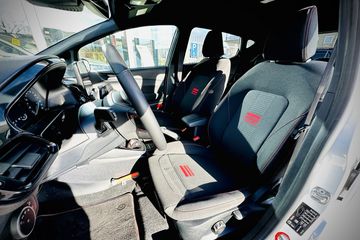 Voertuigafbeelding 13