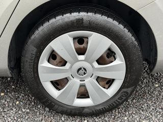 Voertuigafbeelding 30