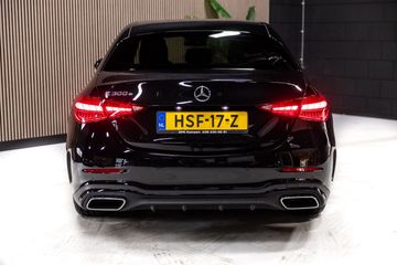 Voertuigafbeelding 10