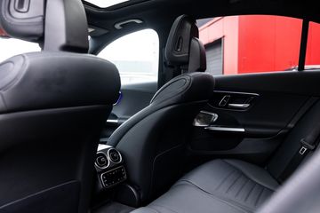 Voertuigafbeelding 38