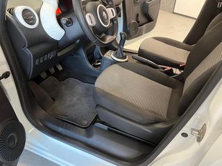 Voertuigafbeelding 9