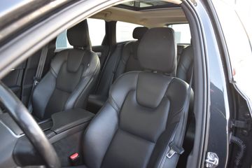 Voertuigafbeelding 12