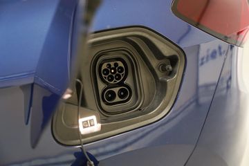 Voertuigafbeelding 38