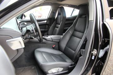 Voertuigafbeelding 13